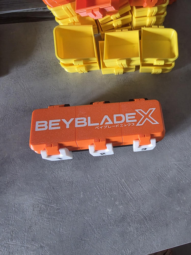 Portadeck Beyblade X 3on3 Custodia Rigida in PETG - Stampa 3D Alta Resistenza