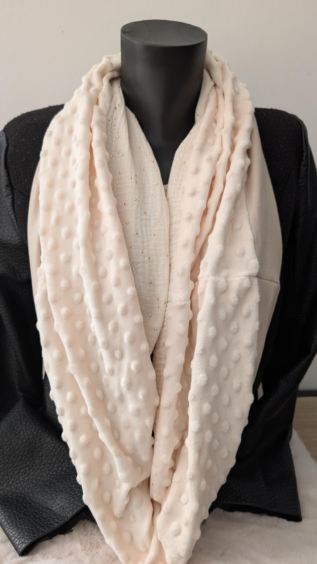 Tour de Cou beige et or