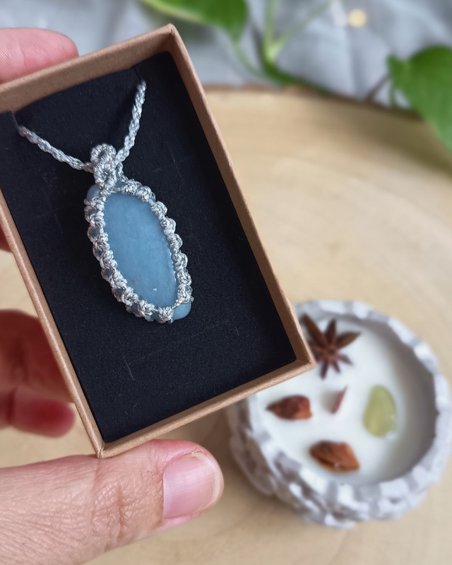 Conjunto Luz Silenciosa (Vela + Angelite)