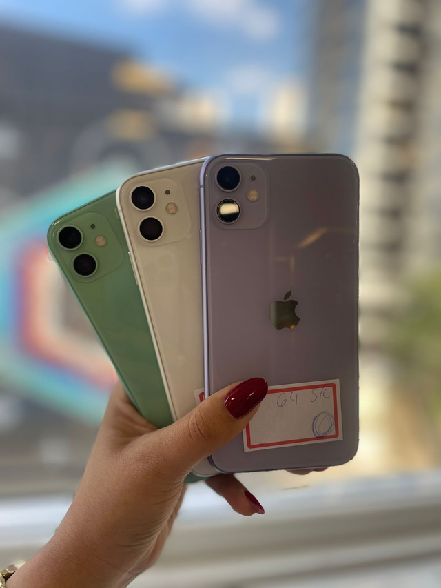 iPhone 11 