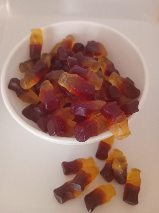 Cola Bottles 