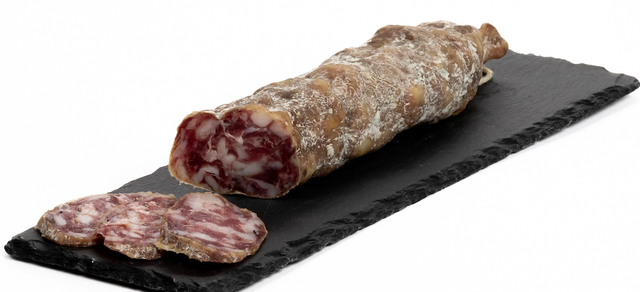 Le saucisson, environ 200 g