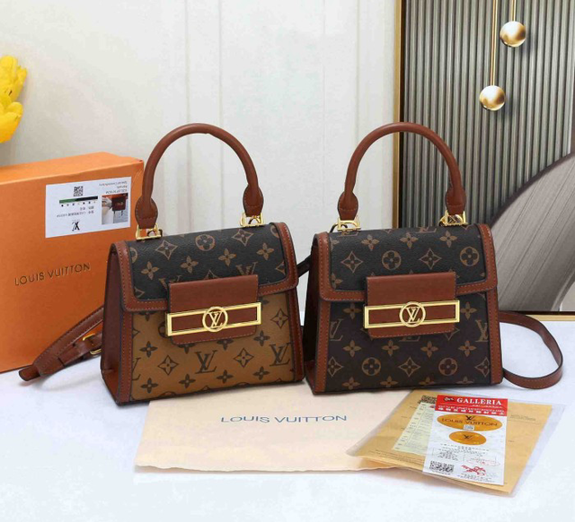 Sac LS VN à bandoulière en cuir patchwork en toile imprimée Dauphine classique