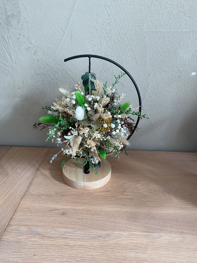 Boule fleurie suspendue