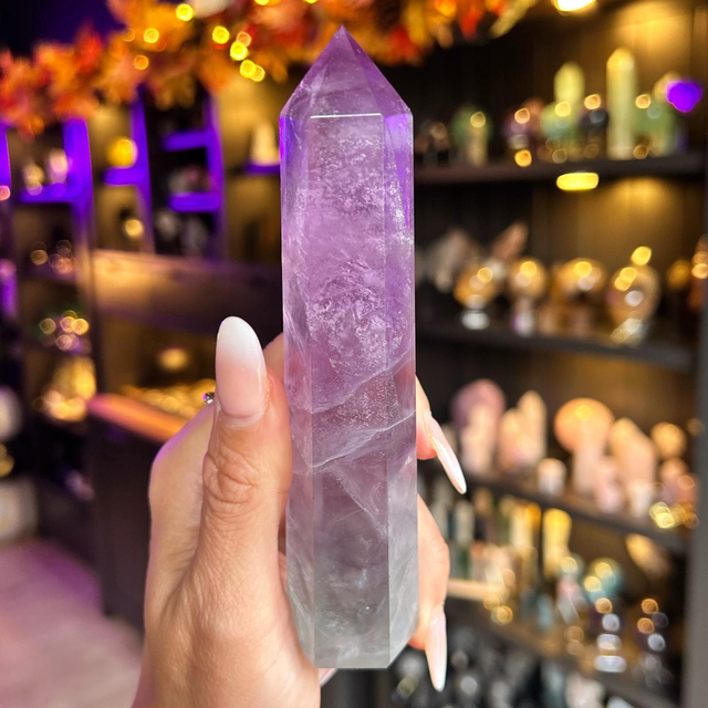 Rainbow Fluorite Tower (4) R58Q4A