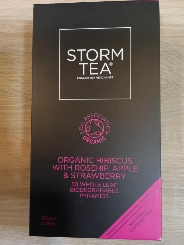 Hibiscus, rosehip, apple, strawberry tea