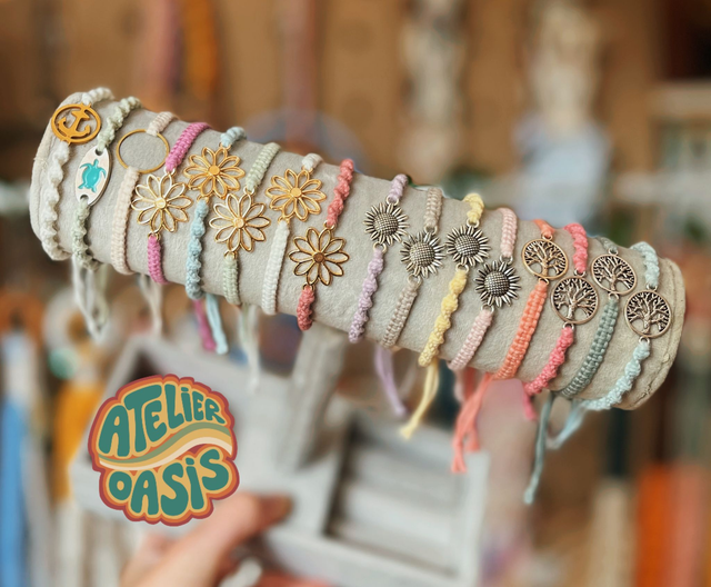 Bracelet en micro-macramé personnalisable