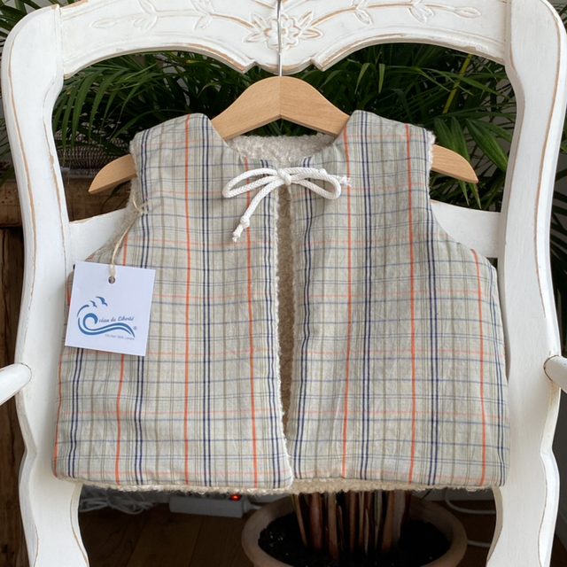 Le Petit Berger 🌿 – Gilet enfant réversible 3 ans