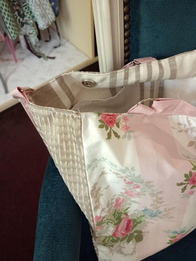 Sac vintage tissu Laura Ashley romantique lin et coton doublure