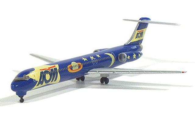 MD-83 AOM