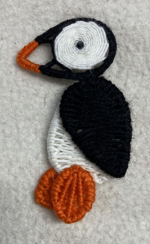 Dorset Button Kit - Puffin Brooch