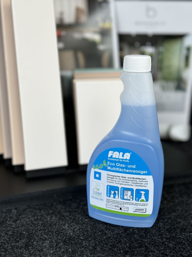 ECO Glas-und Multiflächenreiniger mit und ohne Zerstäuber