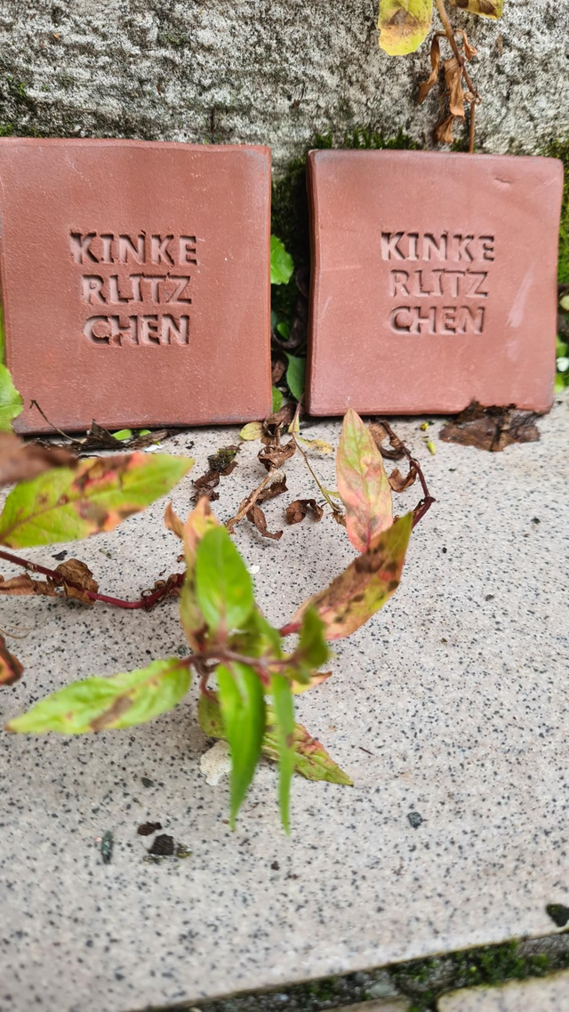 Sprüchefliesen "Kinkerlitzchen" klein, braun