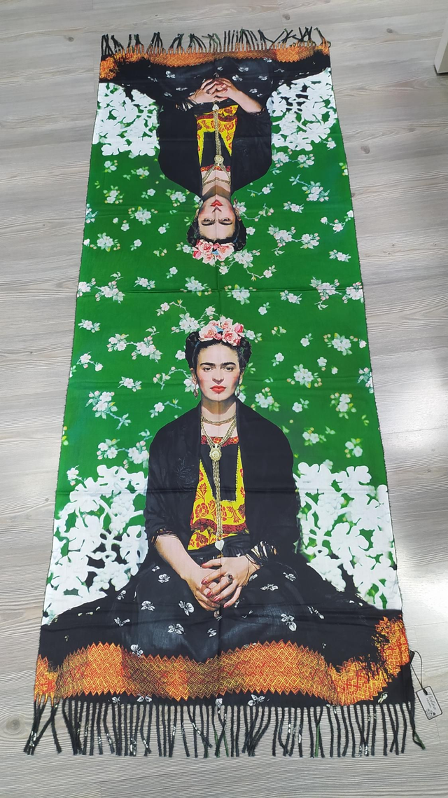 Stola Frida Kahlo 