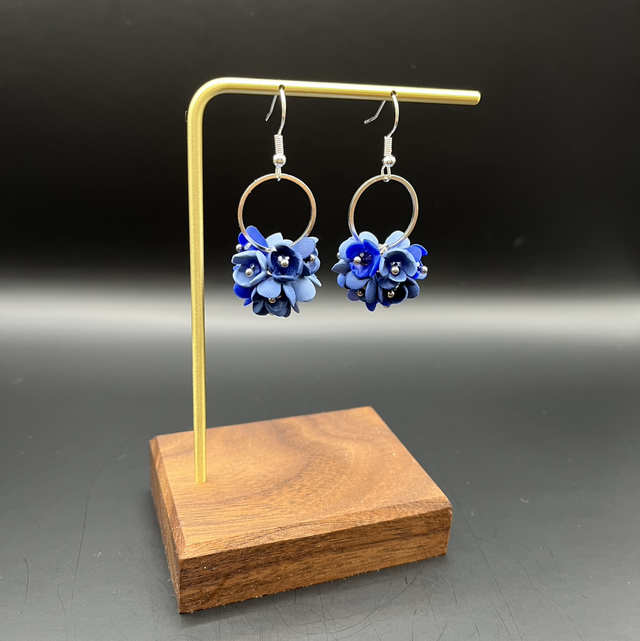Boucles d'oreilles à fleurs bleues