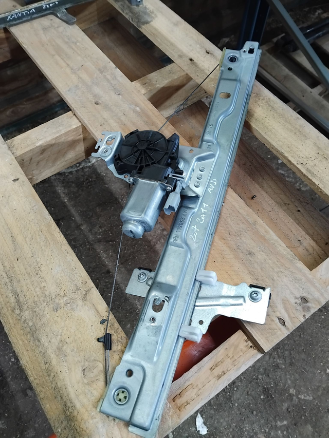 Lève-vitre avant passager 