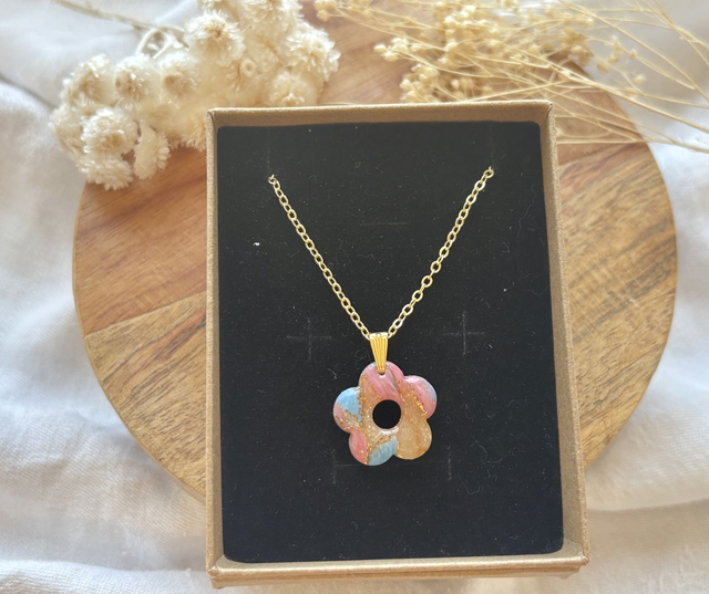 Collier - fleur rose/bleu