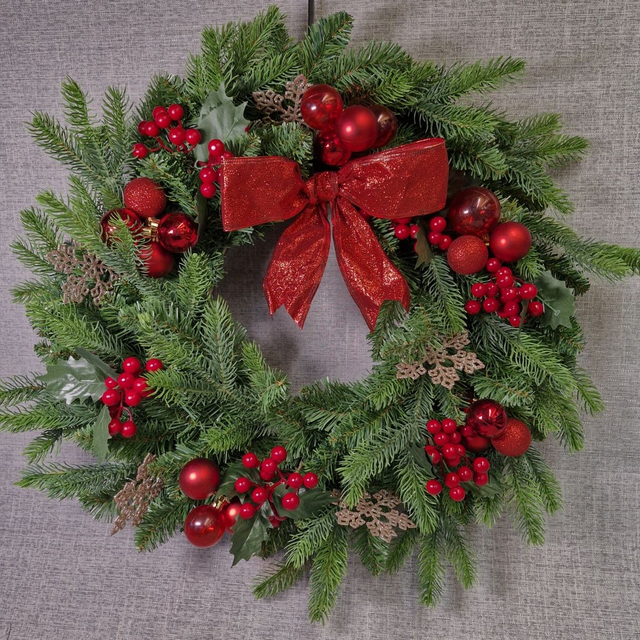 X-Large Artificial Christmas Wreath - Red and Rose Gold