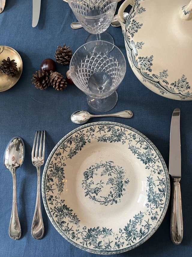 NINON - Suite de 6 assiettes creuses dépareillées - Terre de Fer