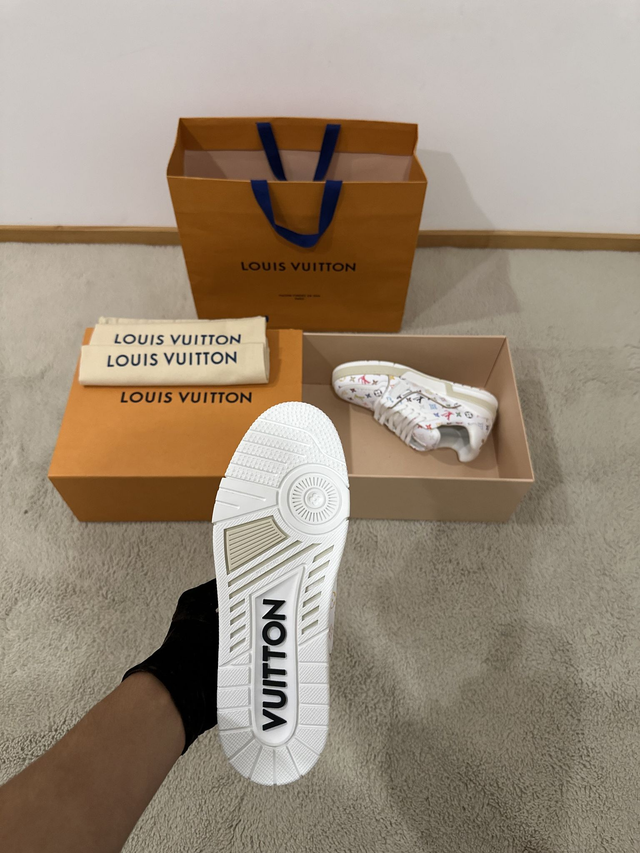 Louis Vuitton LV x TM