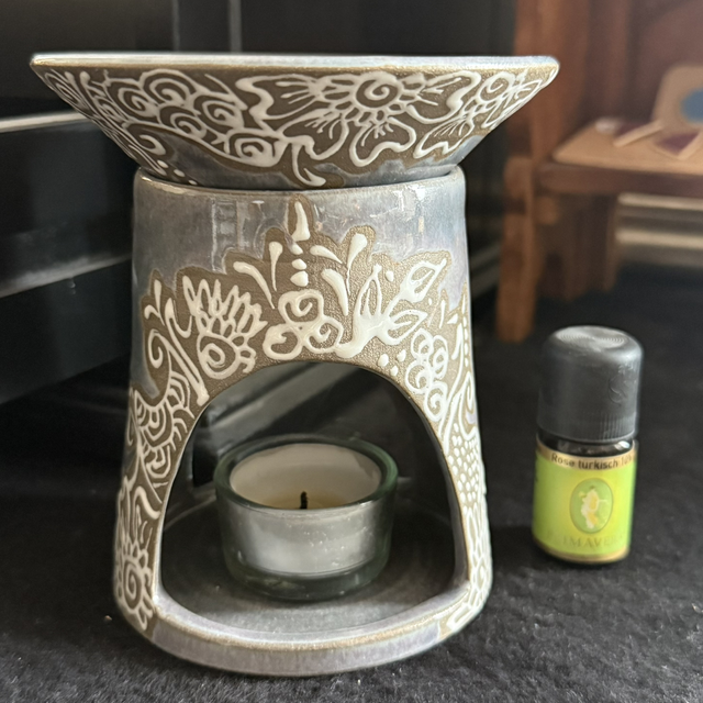 Ceramic Aroma Lamp, Essential Oil Burner Mandala Design , Handcrafted Stoneware, silvery grey purple white