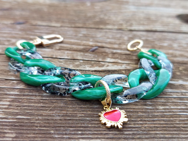 Bracelet gros maillons en acrylique Mantrika