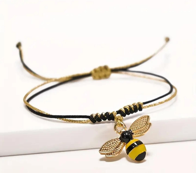 Adjustable Bee Charm Bracelet