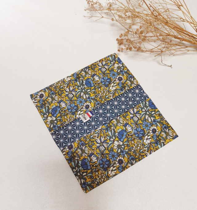 Protège chéquier floral