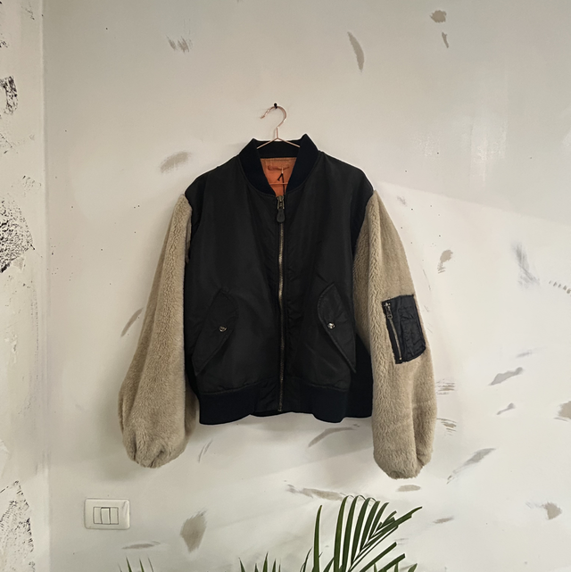 Reworked bomber con maniche dí pelliccia 
