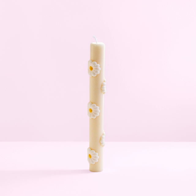 TheDEIJI No.2 – 3D Daisy Taper Candle | Handcrafted Floral Statement Decor