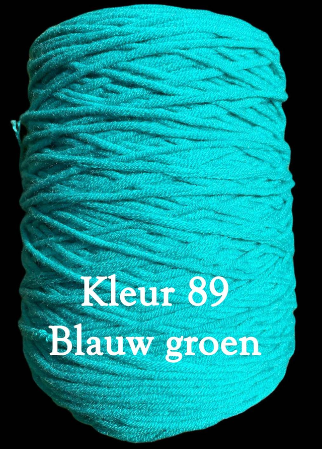 Tufting Yarns 400 gram 8 draads dik