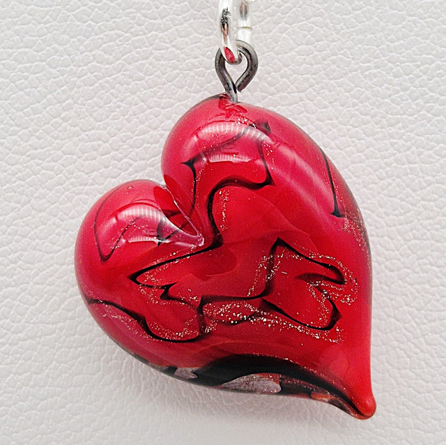 Pendentif Cœur rouge avec fil noir et aventurine dorée 4