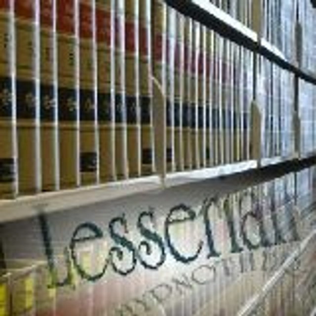 Online Knowledge Base Subscription