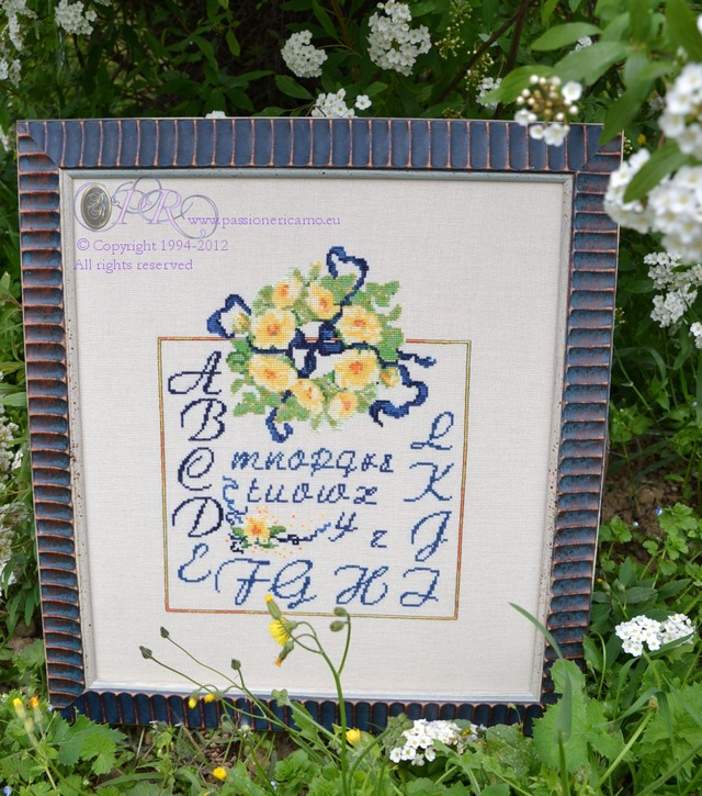 S02 "Summer Sampler" © 2000 by LGL