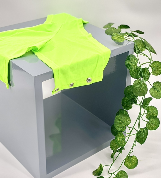 Fruit Short Banana Caramel Verde Neón