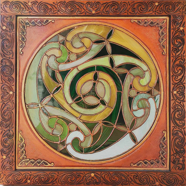 Luminaire d&#039;ambiance celtique &quot;Green spirals&quot;