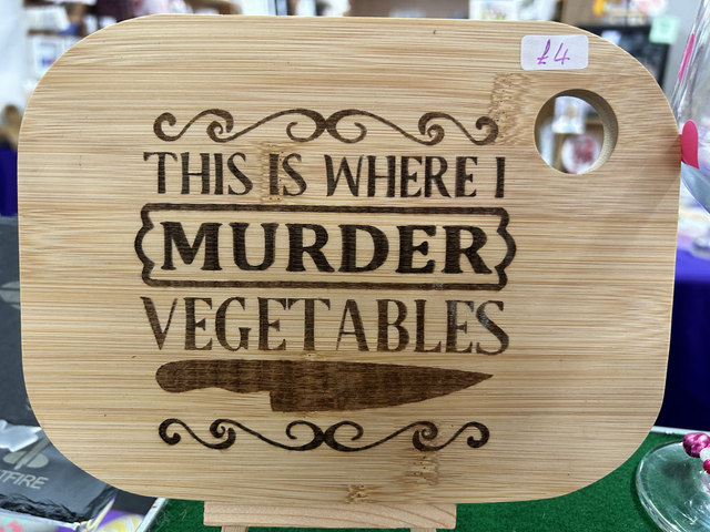 Small chopping board (A5 size) This is where i murder vegetables