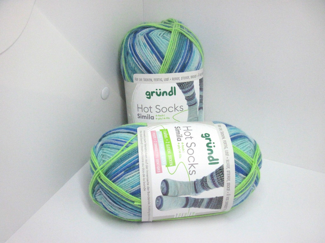 Pelote de fil à tricoter &quot;chaussettes&quot;  