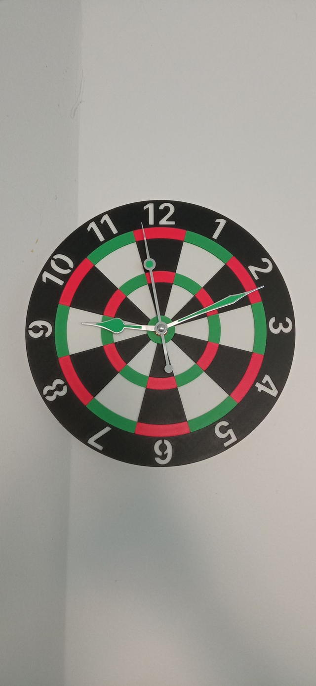 Horloge cible de fléchette