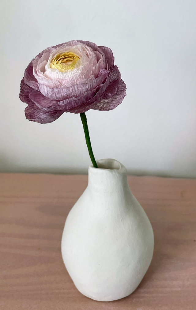 Renoncule "Enaé" avec son vase artisanal offert