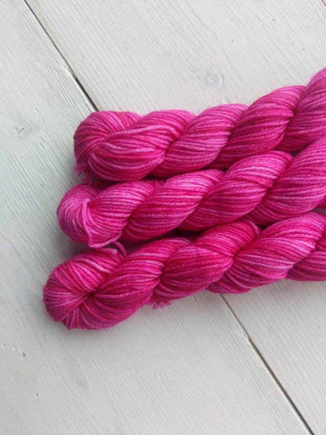 Mini Skein Athena 4ply 20g/80m