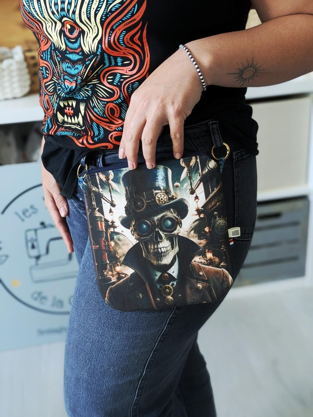 Escarcelle lord tête de mort