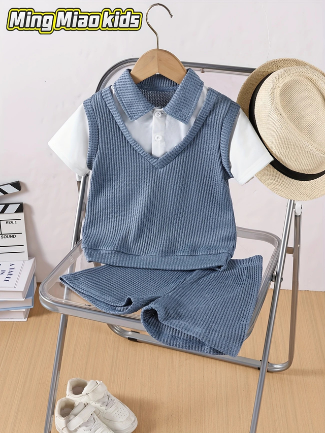 Boys 2pcs Set for Featuring a Korean Style