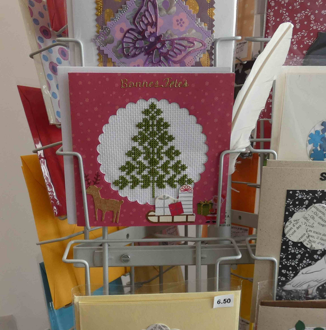 Le sapin brodé des fêtes de fin d'année