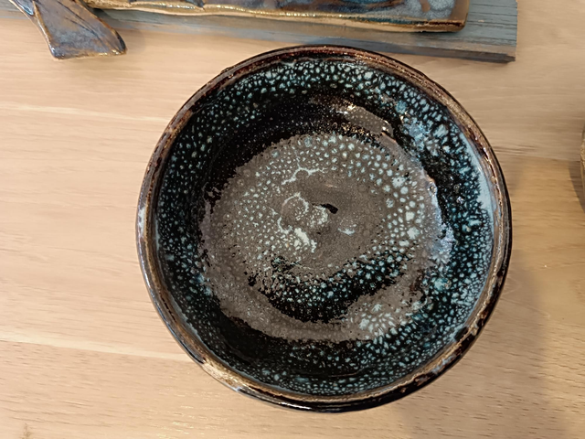 Bol chun temmoku plat 