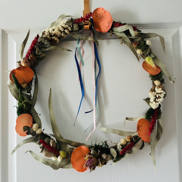 Dried rose and statice multicolour 43cm wreath