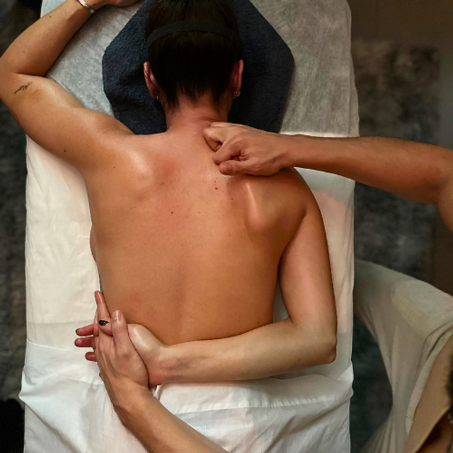 Masaje Descontracturante