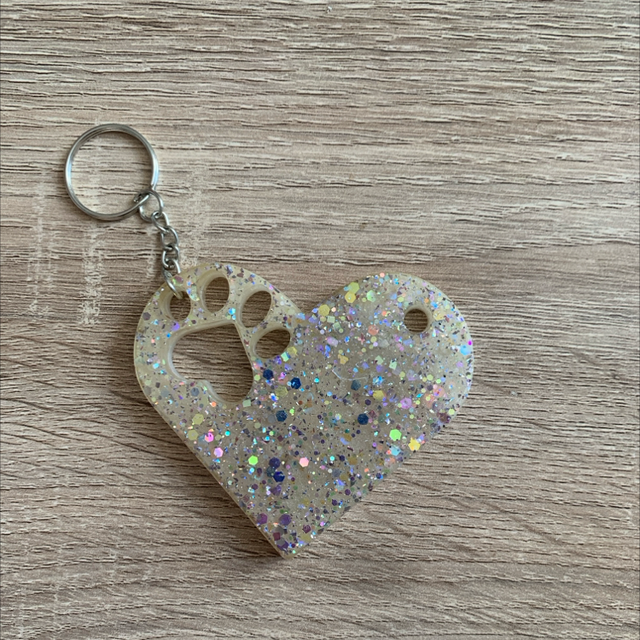 Porte-clés cœur / patte