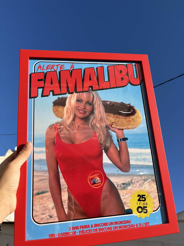 POSTER ENCADRÉ PAMELA