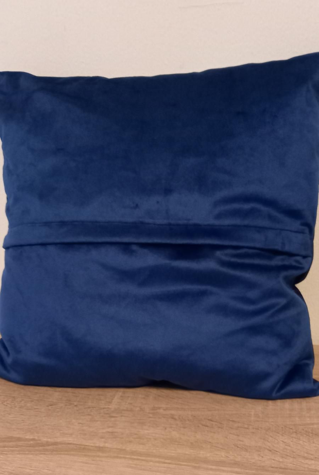 Orchid cushion in french velvet 18"